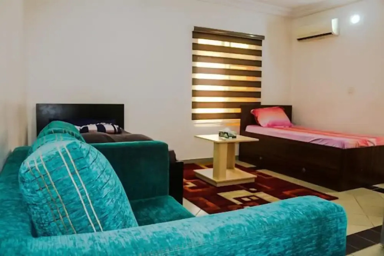 Westnite Apartment