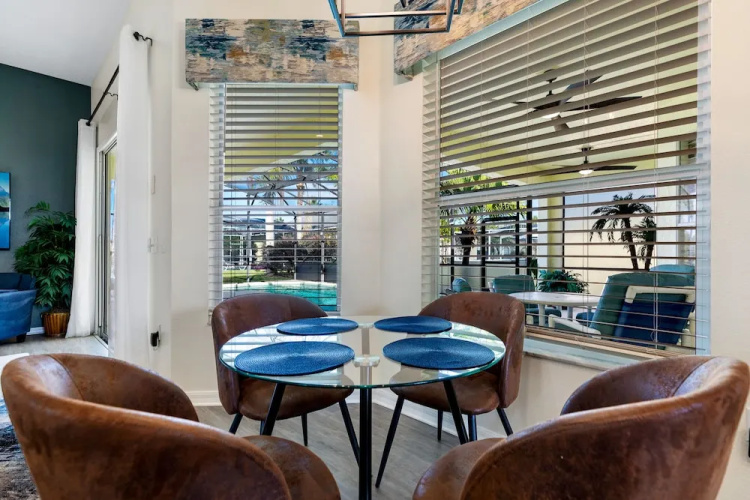 Hills Bay Retreat