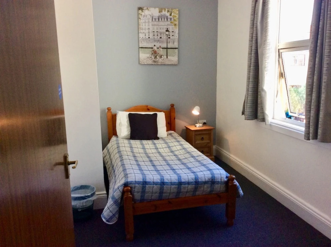 Avonside Guest House