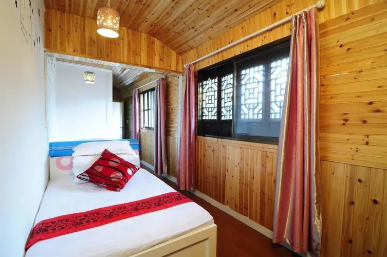 Xitang Shuimo Lanting Inn