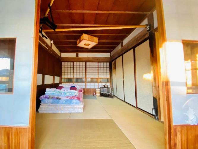 Standard Triple room