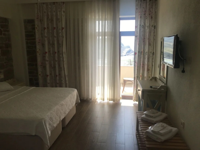 Yakamoz Otel