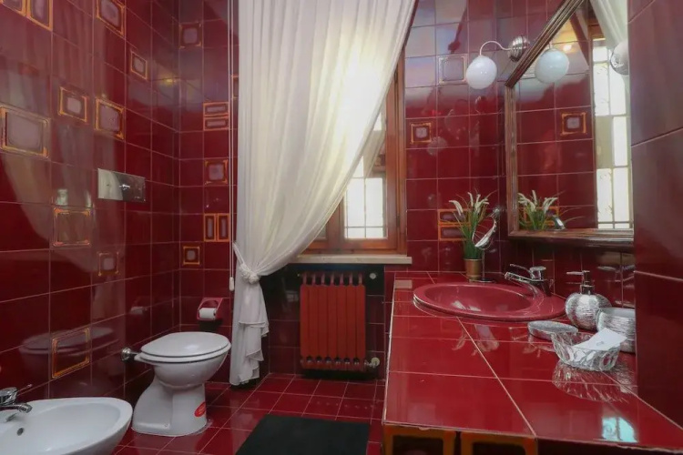 Vitti's Home Verona