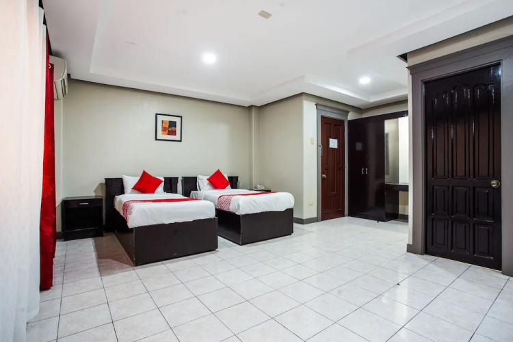 OYO 192 Tcc Condo-Hostel
