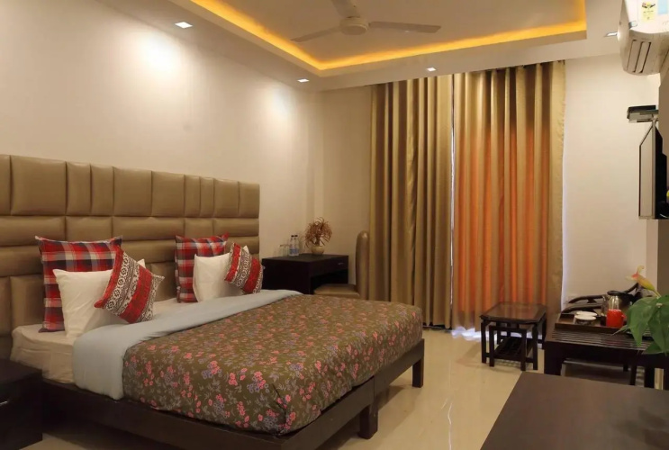 Perch Arbor-DLF Cyber City