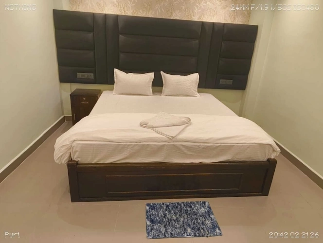 Classic Double room with city view
