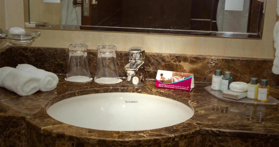 Crowne Plaza Madinah photo 11