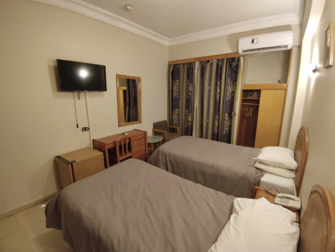 Royal House Hotel