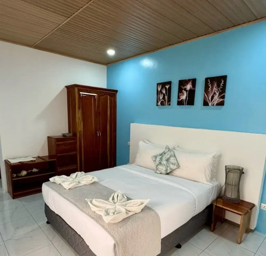 Classic Double room with balcony and with partial ocean view