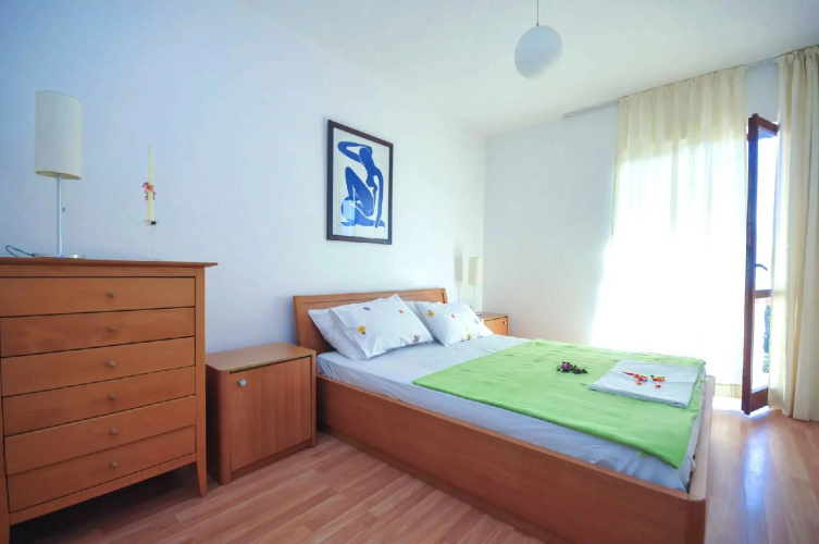 Apartments Orange