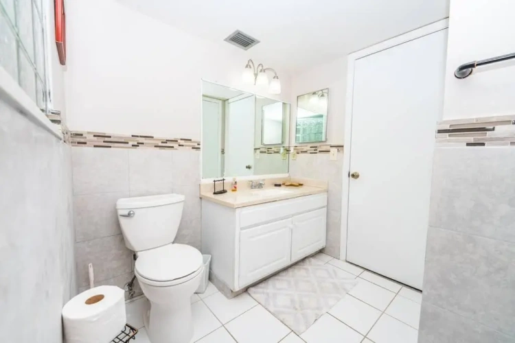 2 Bedrooms Double Apartment