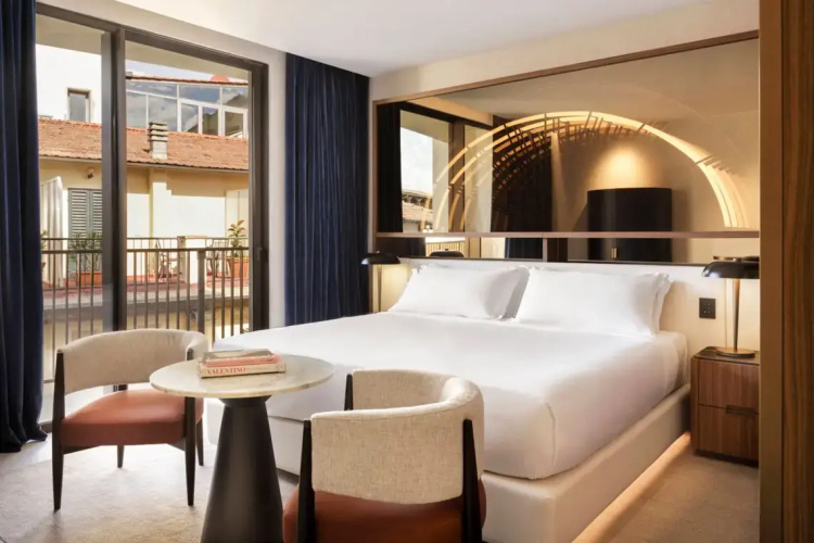 Deluxe Double room with balcony