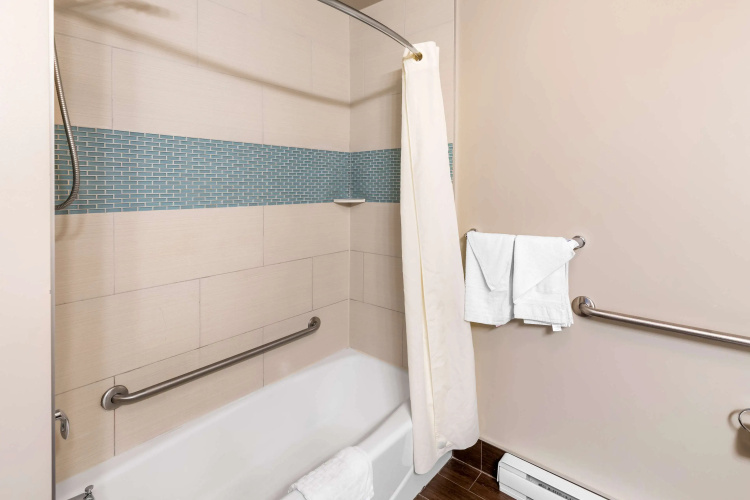 Best Western Plus Hotel Montreal photo 11