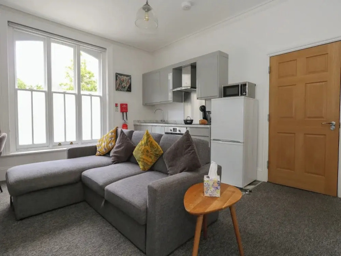 Flat 2 - Studland