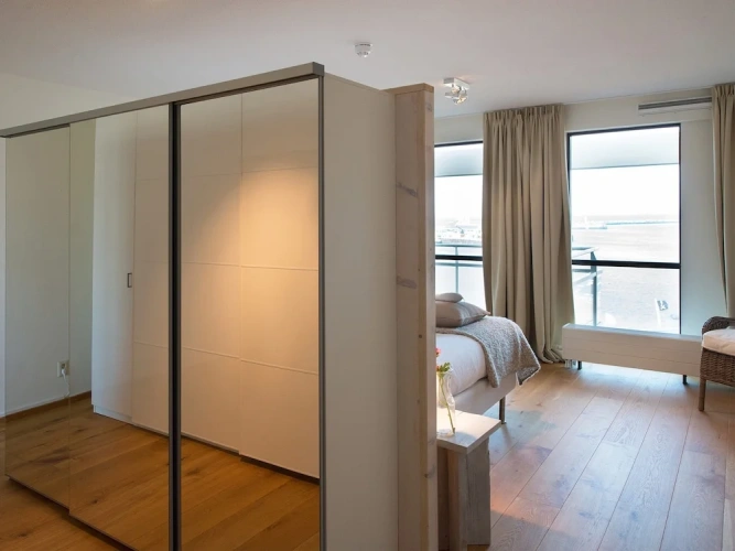 3 Bedrooms Classic Apartment