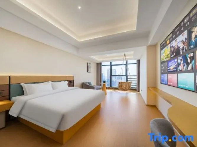 Standard Double room with view
