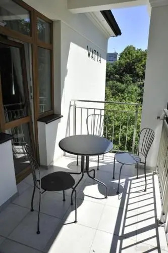 Apartamenty Watra