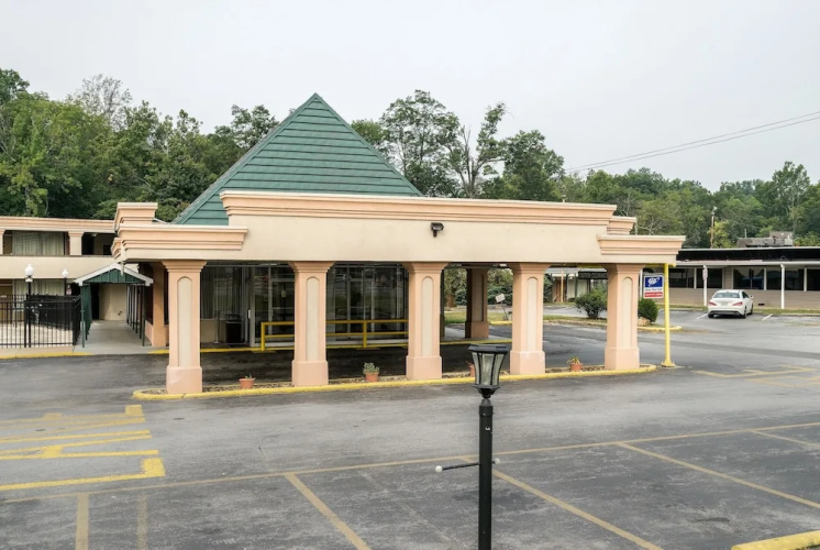 Quality Inn University