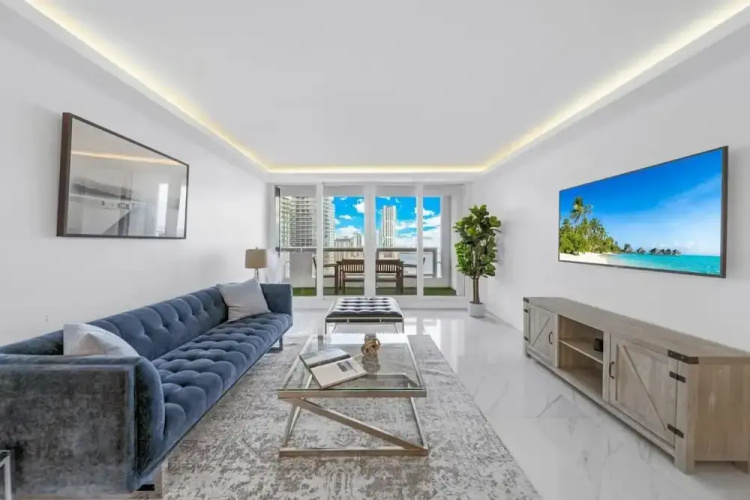 Serene and Modern Apartment Centrally Located