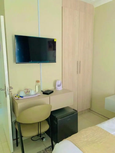 Royal Suites Guest House