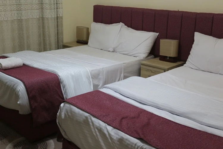 Standard Twin room with balcony