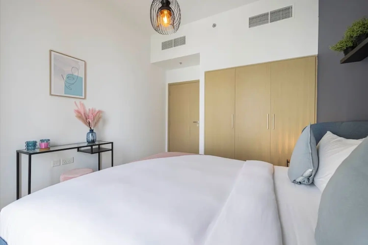 Scenic 1-bedroom Apartment in Dubai Creek Harbour