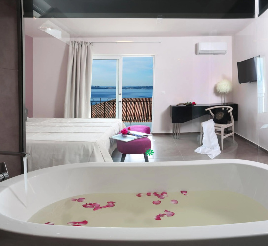 Pantokrator Hotel