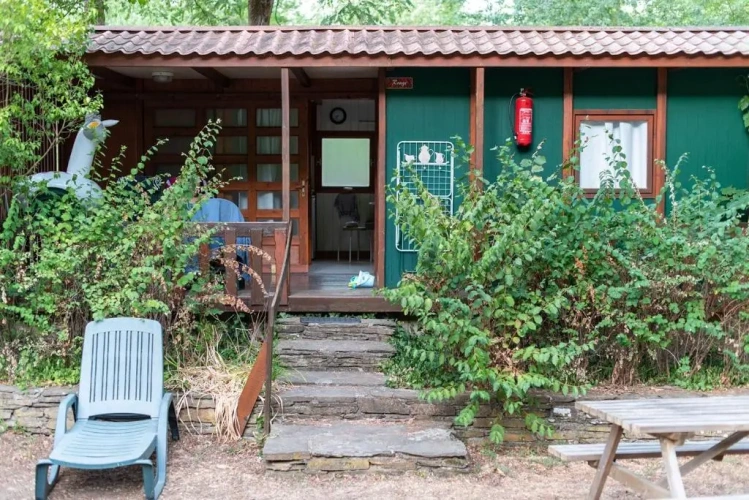 2 Bedrooms Chalet