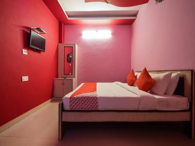 OYO 18425 Hotel Blue Mountain