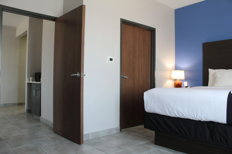 La Quinta Inn and Suites by Wyndham Schertz-San Antonio-Selma