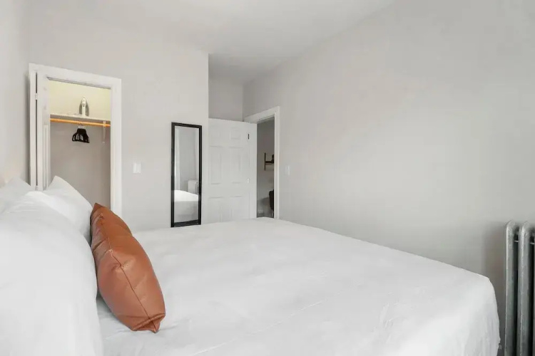 2BR Getaway - Touhy 3S