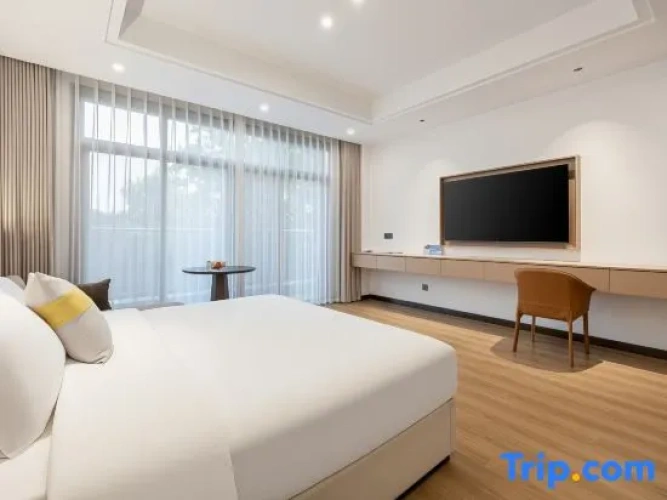 2 Bedrooms Double Villa