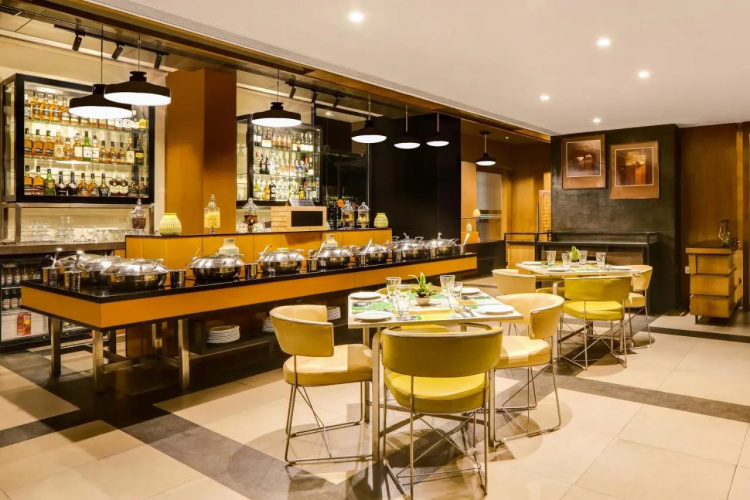 Lemon Tree Hotel Viman Nagar Pune