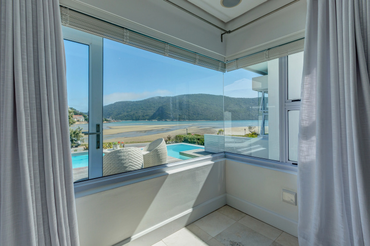 Amanzi Island Boutique Hotel