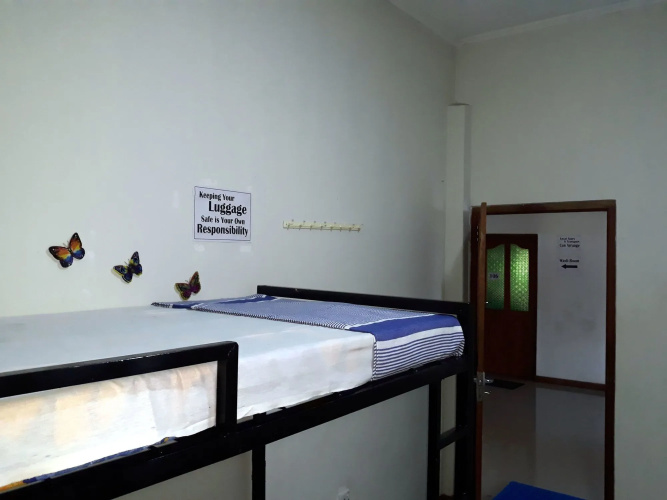 Unique View Hotel - Hostel