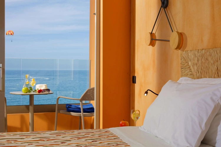 Standard Double room with sea view