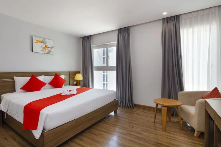 Superior Double room with city view