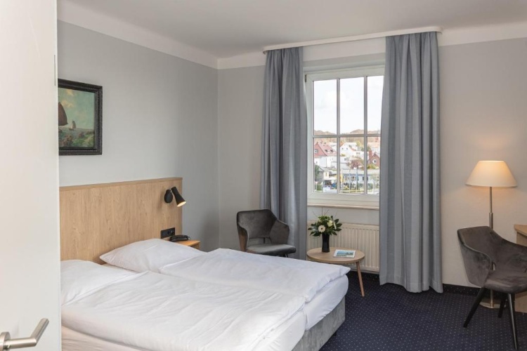 Standard Double room with sea view