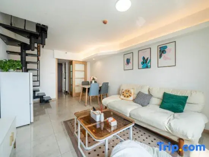 Holiday Sunshine Apartment