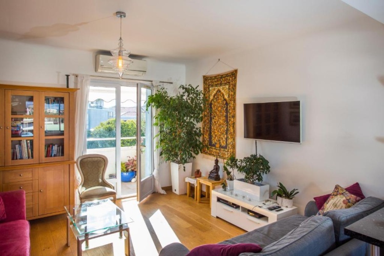 Penthouse Antibes apartment