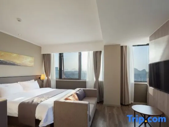 Standard Double room with view