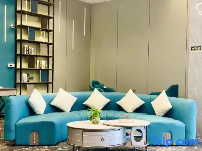Yingcheng Hotel