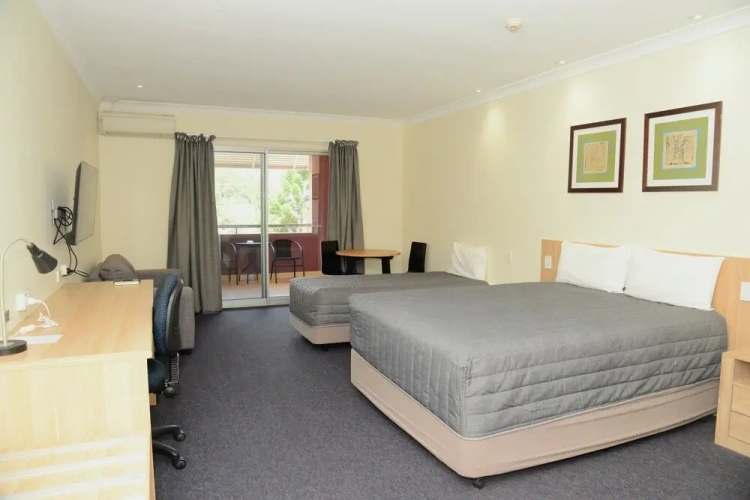 Premier Twin room