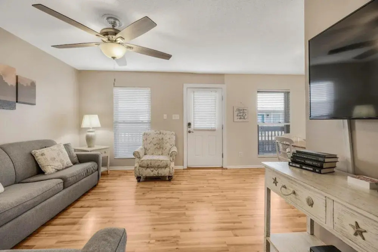 Beach Front 603