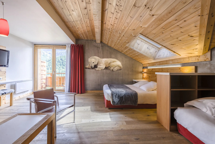 Anova Hotel & Spa