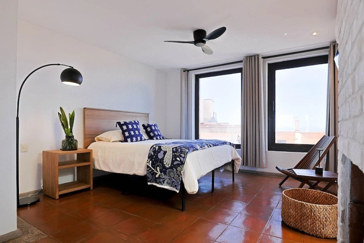 2 Bedrooms Cottage