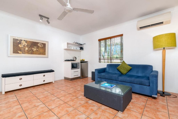 1 Bedroom Standard Suite