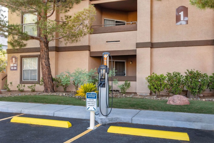Hilton Vacation Club Desert Retreat Las Vegas photo 24