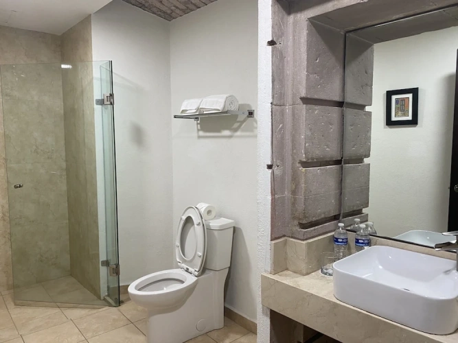 Superior Quadruple room with city view
