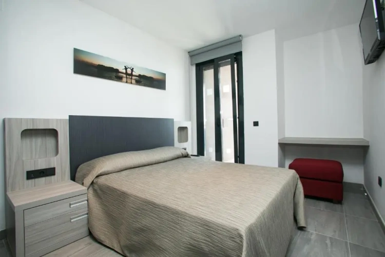 1 Bedroom Apartment with sea view